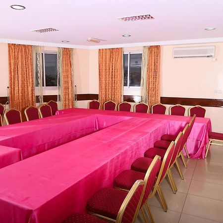 Hotel Mansel Yaoundé Exterior foto